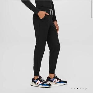 Men’s Figs Tansen Jogger Scrub Pant- Black